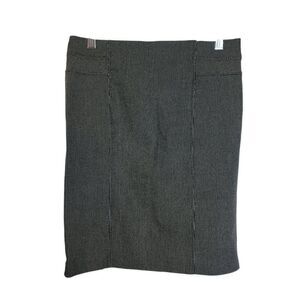 Tribal Pull-On Mini Skirt in Black & White, Size 8